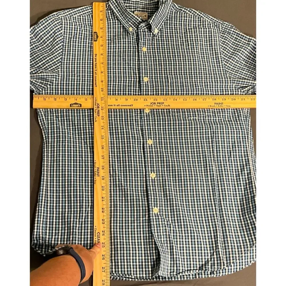 Tailored by J. Crew Button Up M Long Sleeve Shirt Plaid Blue Button Down Collar